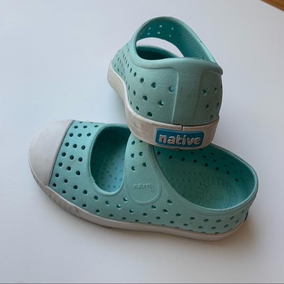 Native Juniper Mary Jane style toddler shoes size C7 - Picture 4 of 4